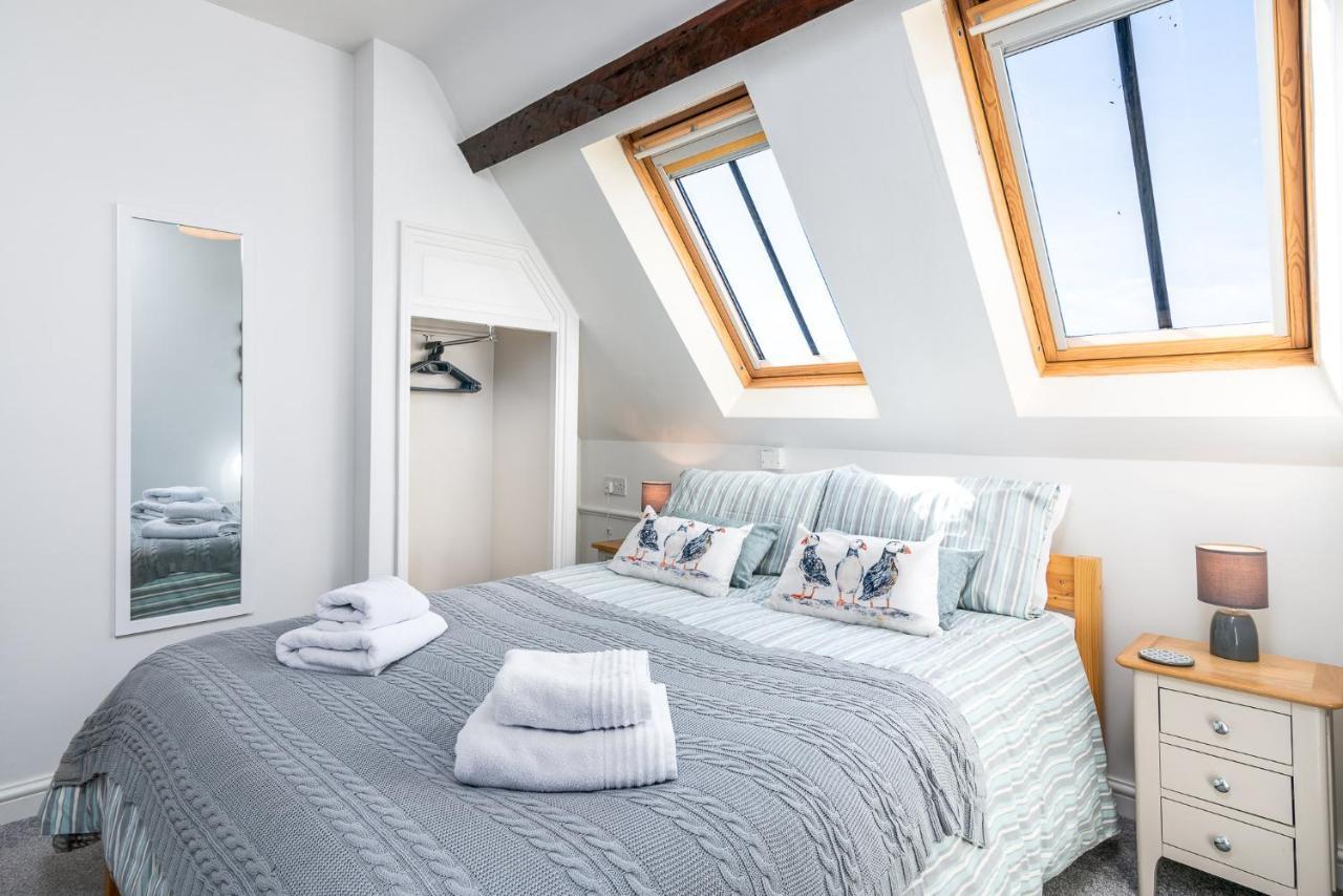 The Look Out Characterful Apartment 惠特比 外观 照片